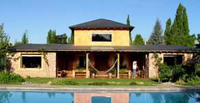 Where to Stay Agrelo Mendoza - Where to Sleep Mendoza - Vineyard Real Estate Mendoza - Vineyard Village Agrelo Mendoza